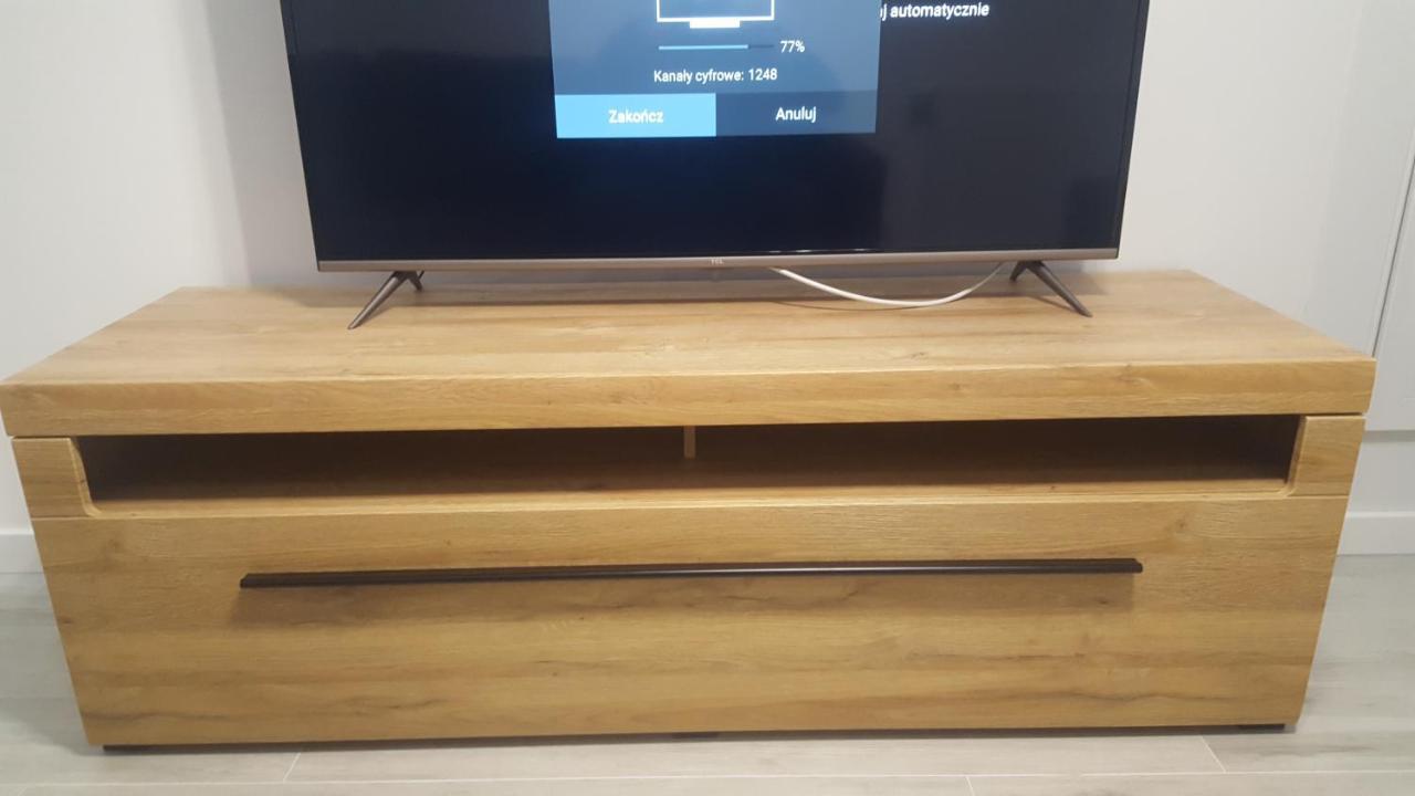 Apartament Skarbowa 2 & Parking Leszno  Buitenkant foto